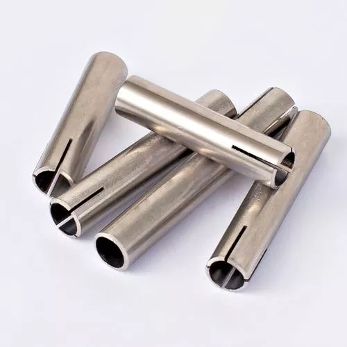 Топла експанзиона цевка