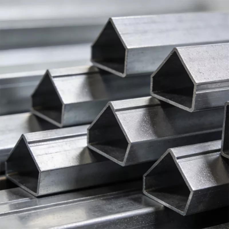 Остро аголна квадратна цевка